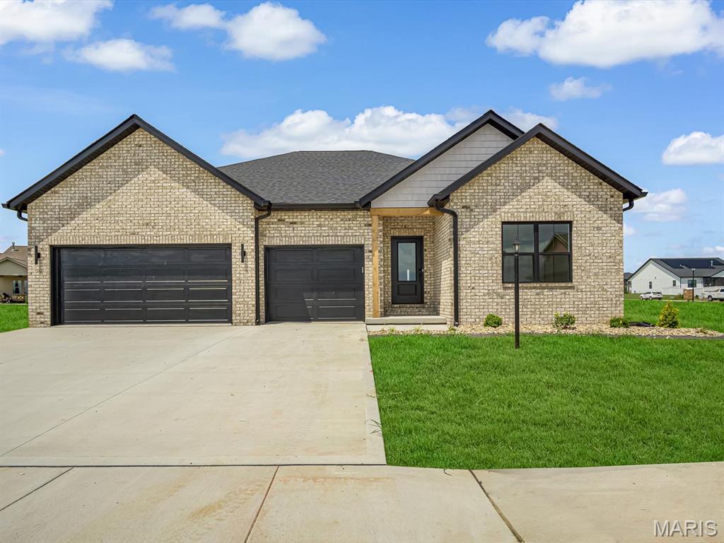 3019 Mobile Drive Property Photo 1