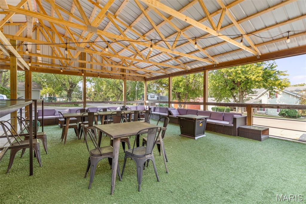 201 Houser Street Property Photo 7