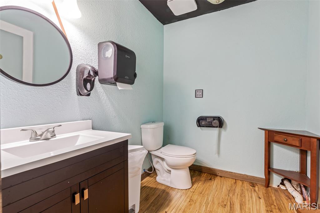 201 Houser Street Property Photo 40