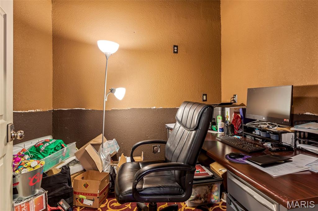 201 Houser Street Property Photo 43