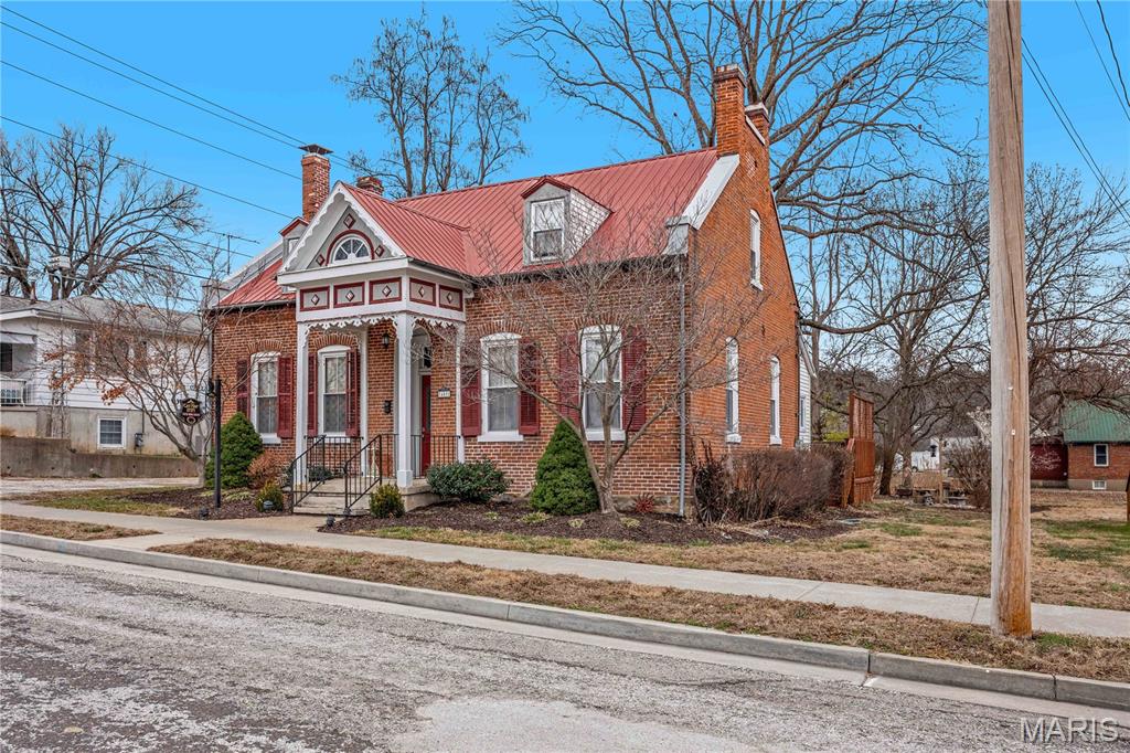 409 Schiller Street Property Photo 2