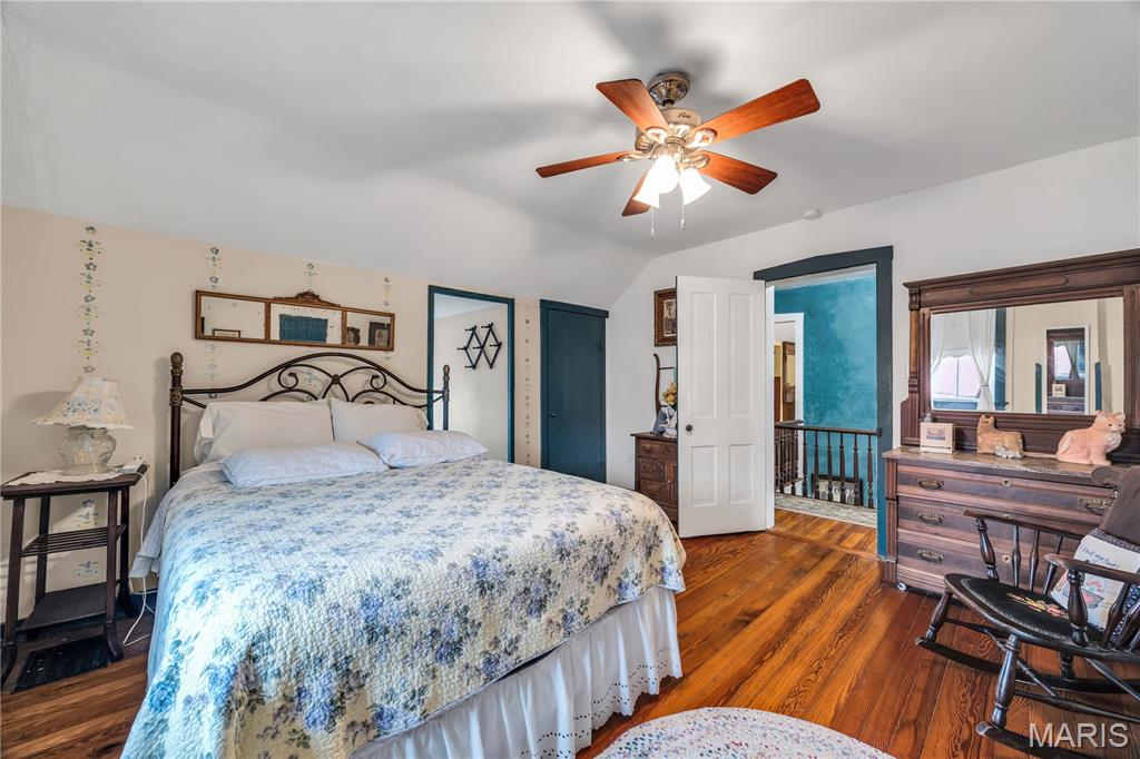 409 Schiller Street Property Photo 19