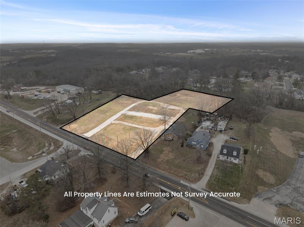 2731 Highway 100 Property Photo 2