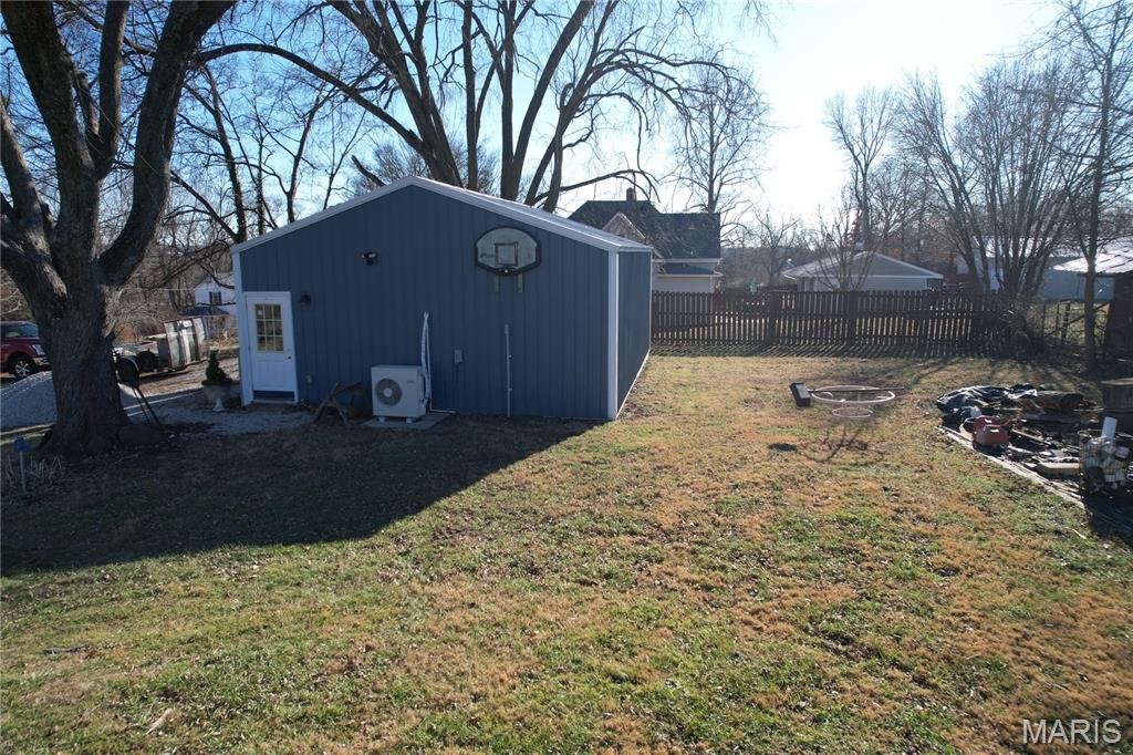 419 Olive Street Property Photo 20