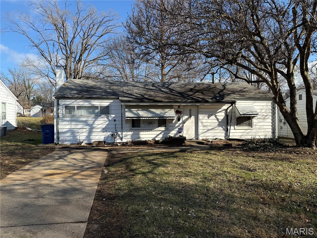 9776 Dennis Drive Property Photo 1