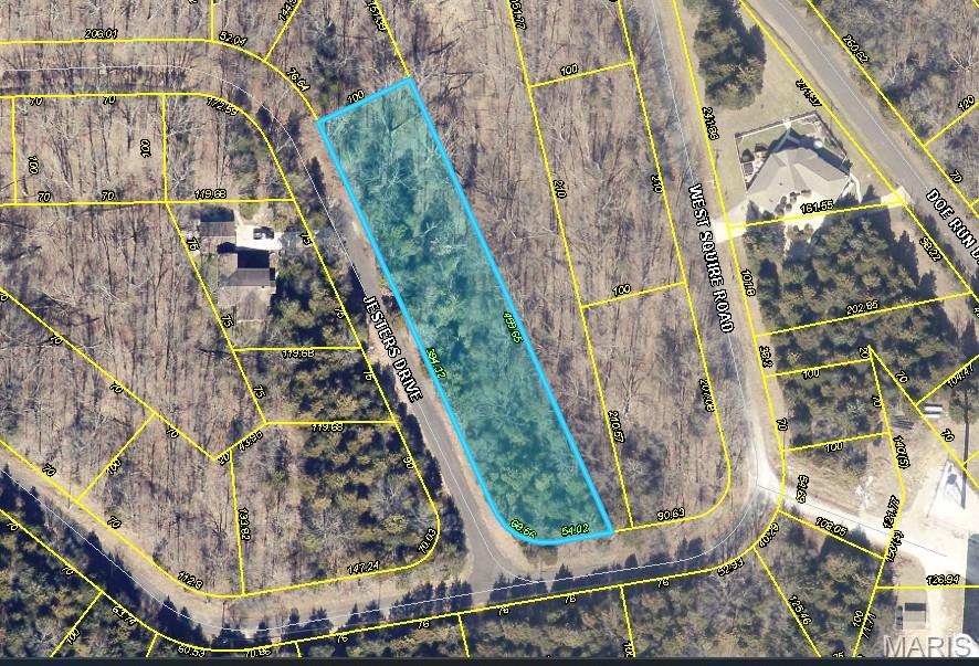 2213 Jesters Drive Property Photo 1