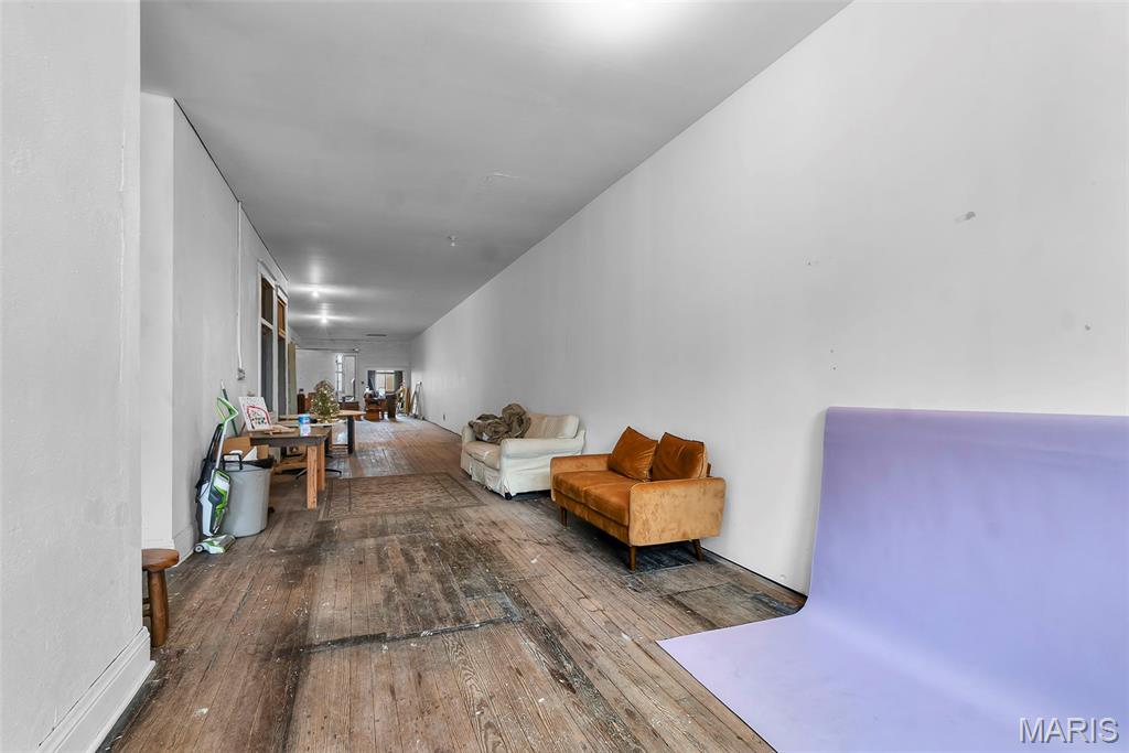 112 Front Street Property Photo 30