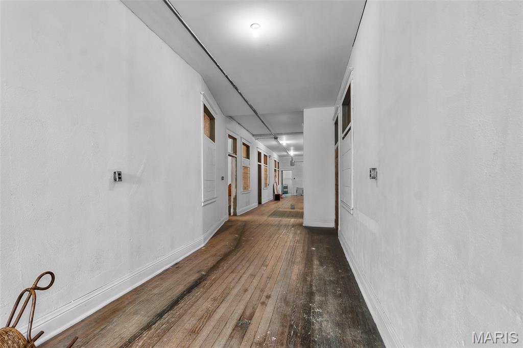 112 Front Street Property Photo 31