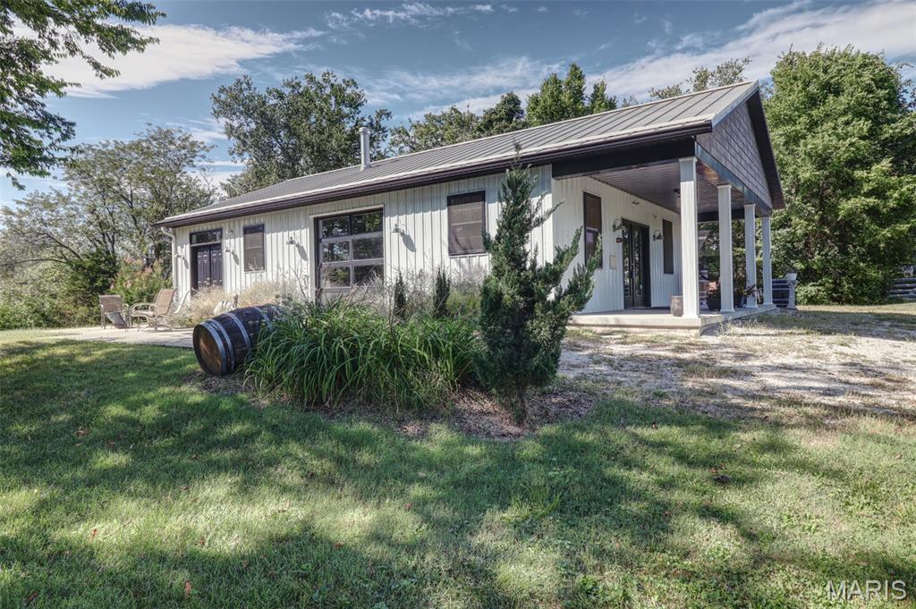 419 Olive Street Property Photo 2