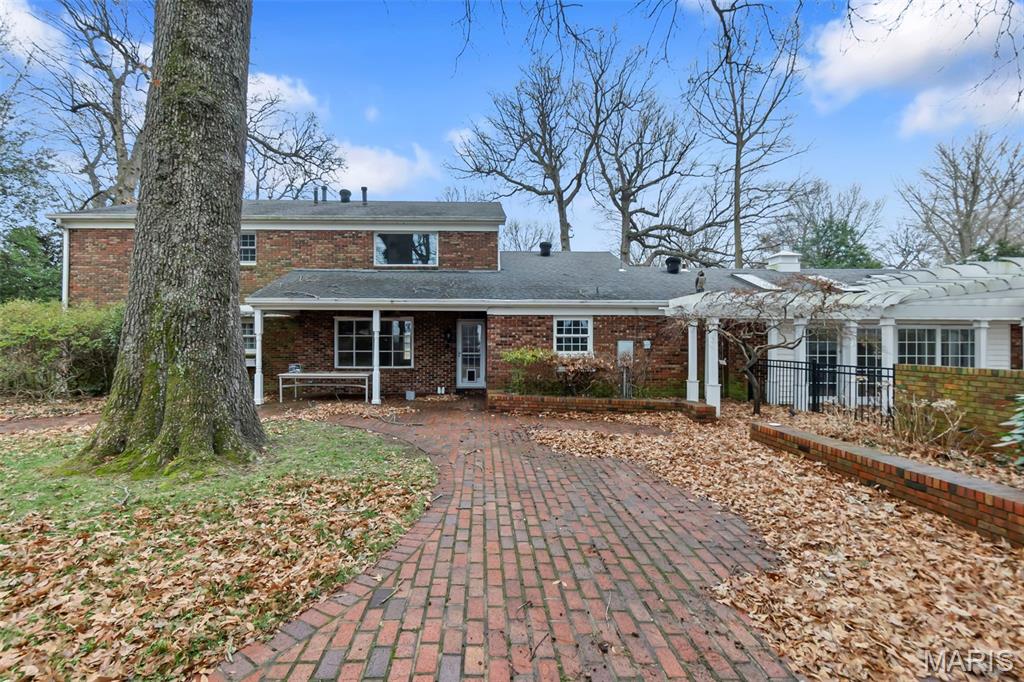 1111 White Oak Place Property Photo 12