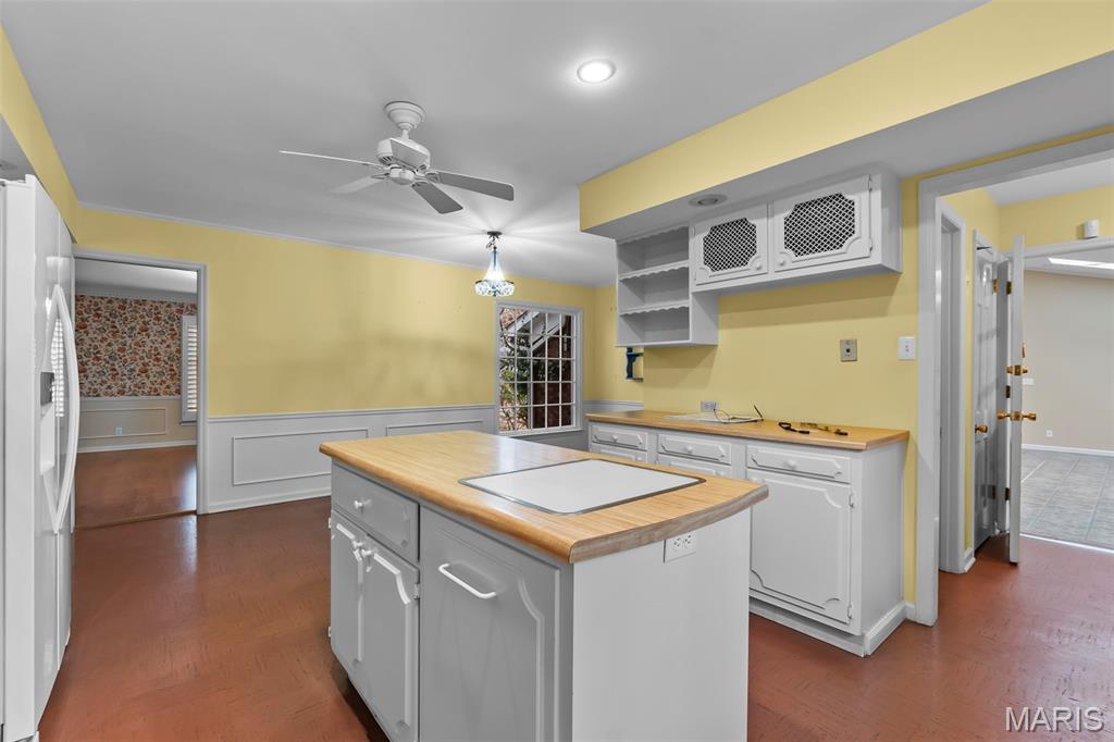 1111 White Oak Place Property Photo 27
