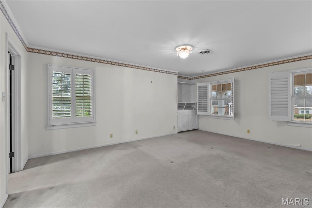 1111 White Oak Place Property Photo 35