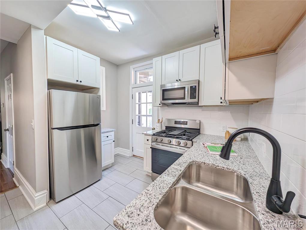 6304 Cates Avenue Property Photo 3