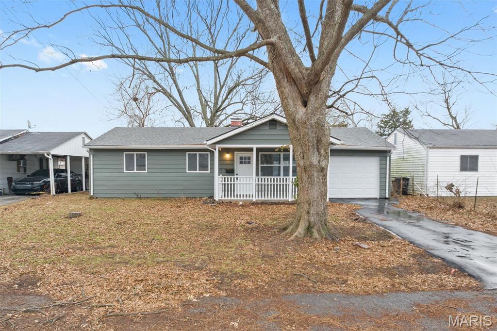 1110 Saint Marcella Drive Property Photo 1