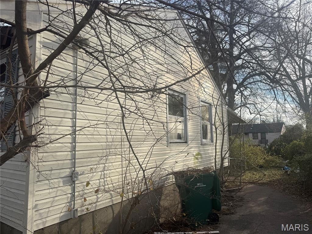 256 Shepley Drive Property Photo 4