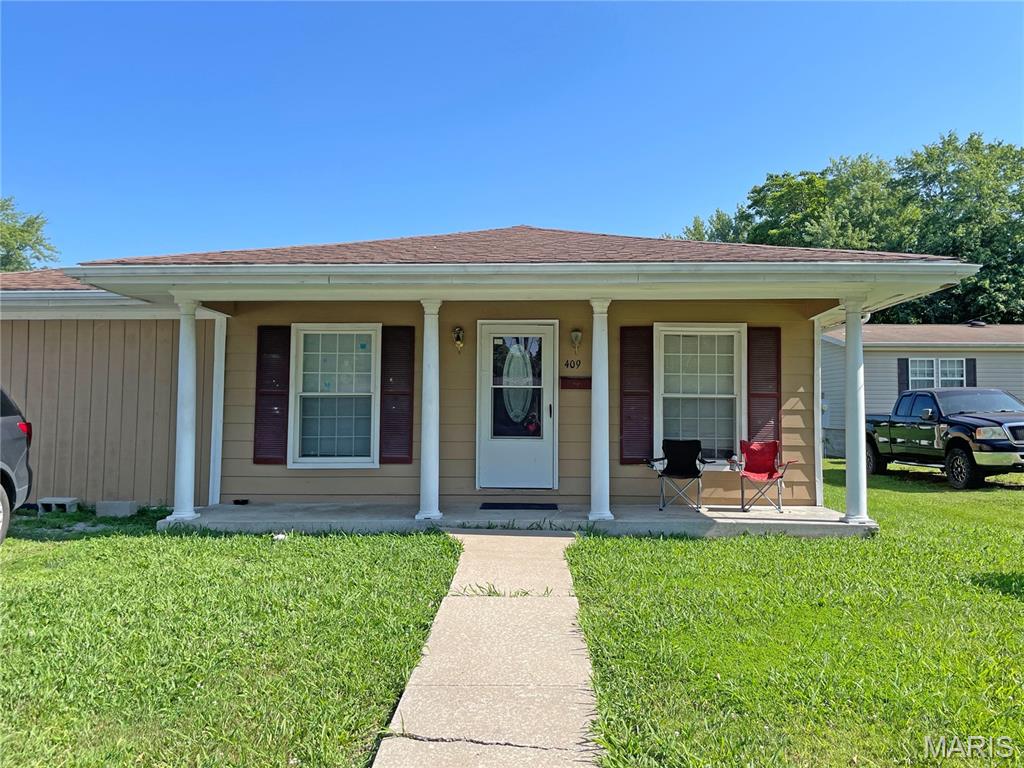 409 E Mound Street Property Photo 1