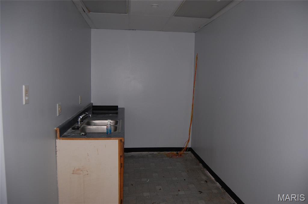 803 W Pine St. Property Photo 9