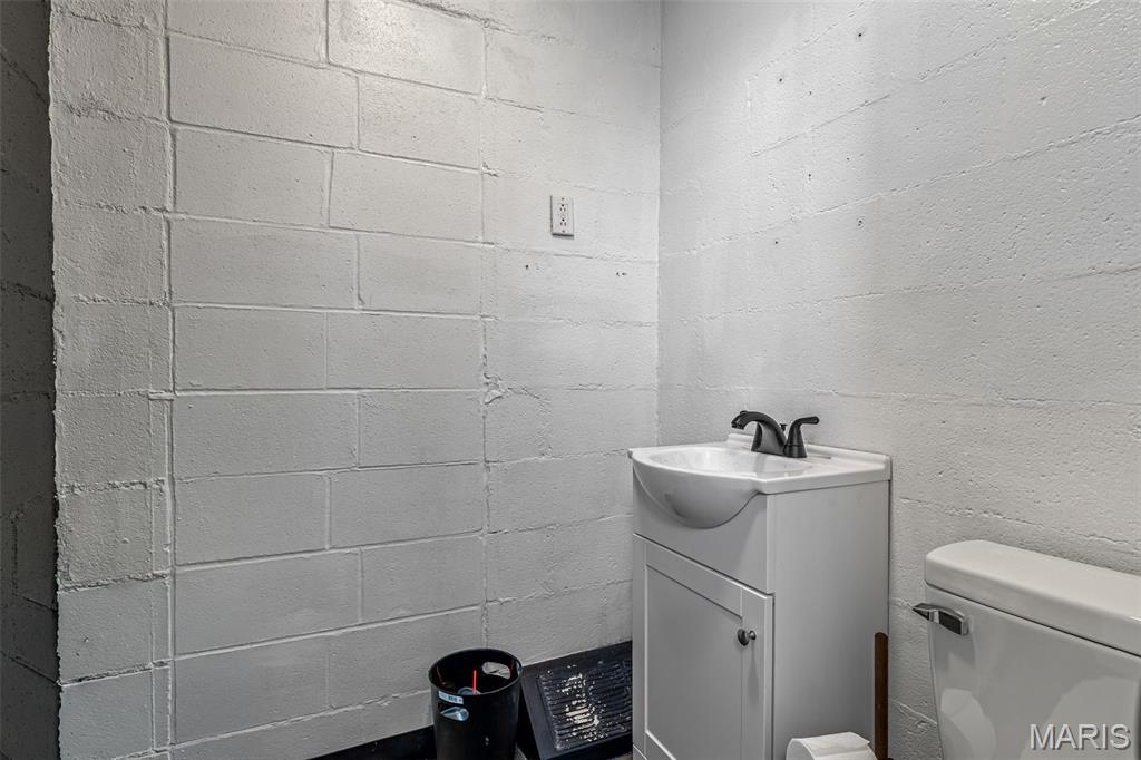 202 Lincoln Drive Property Photo 29