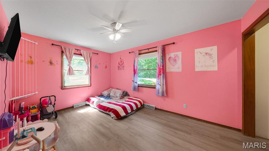 12192 Oak Hill Drive Property Photo 20