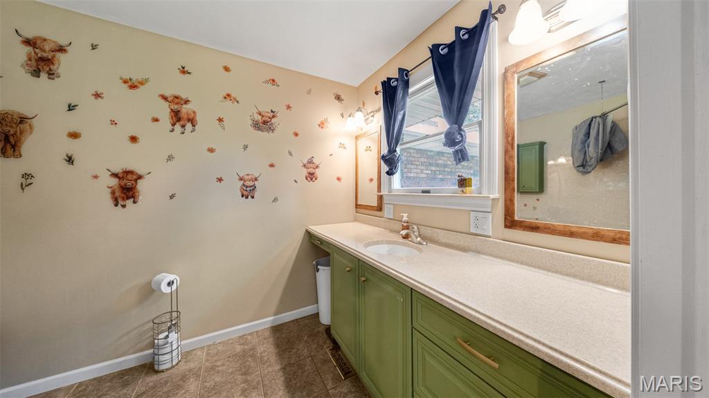 12192 Oak Hill Drive Property Photo 24