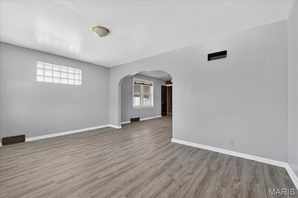6915 Edison Avenue Property Photo 7