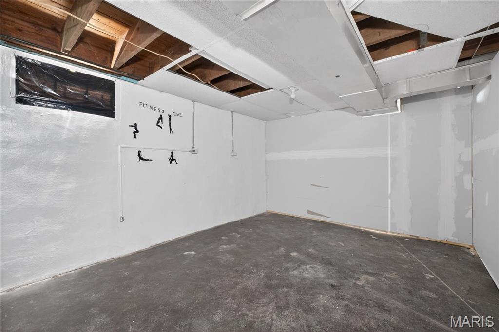 6915 Edison Avenue Property Photo 23