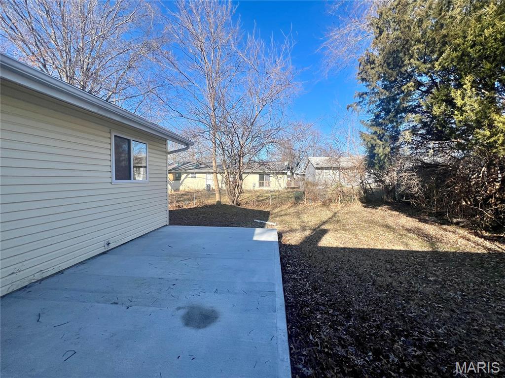 1921 Lakeheights Lane Property Photo 11