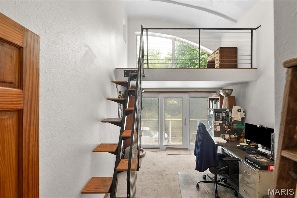 21 Charles Drive Property Photo 17