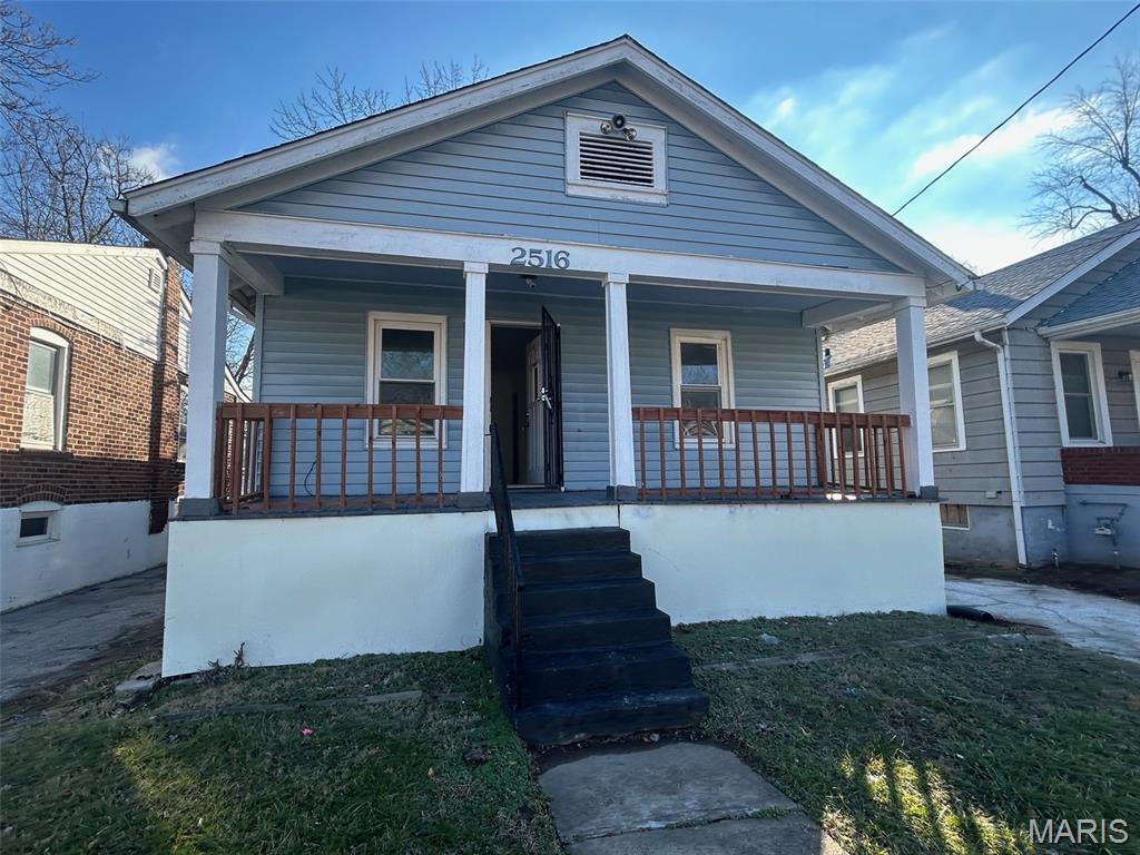 2516 Crescent Avenue Property Photo 1