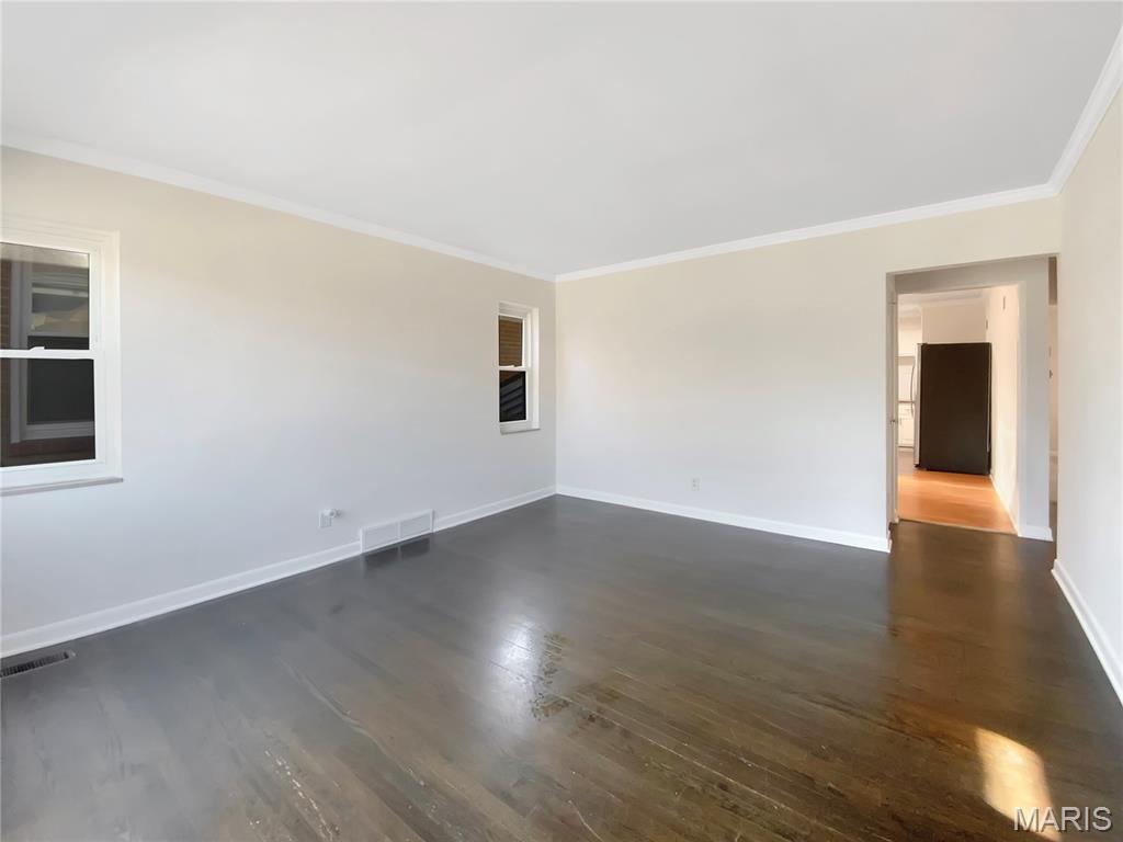 826 Catskill Drive Property Photo 3