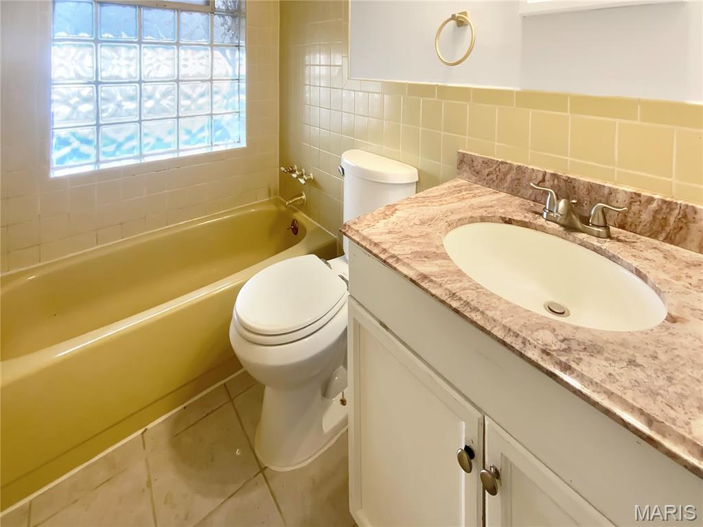 826 Catskill Drive Property Photo 11