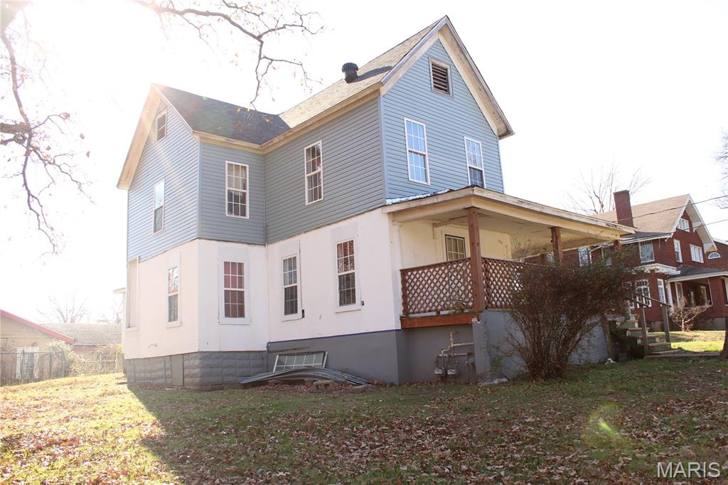842 Kinzer Street