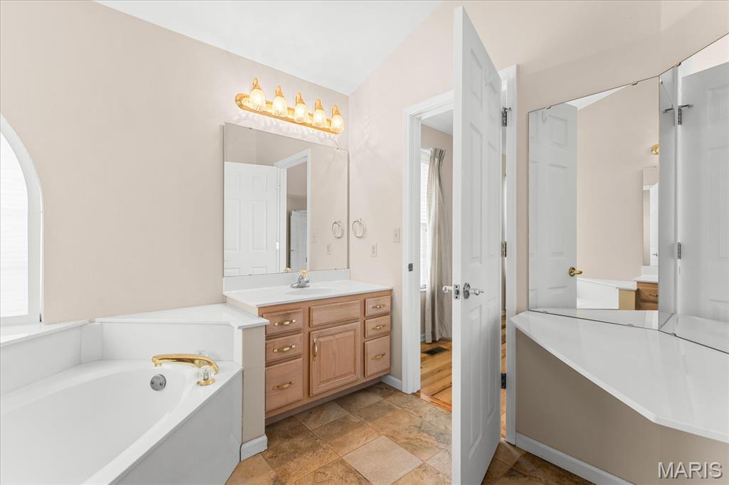 1901 Cedarwood Trail Property Photo 13