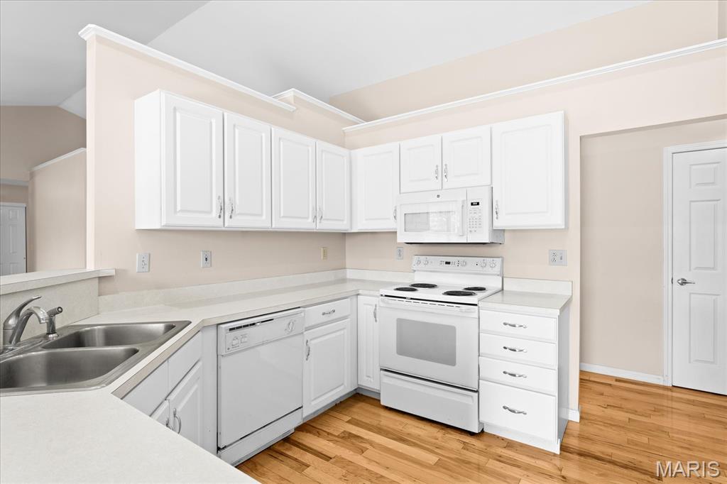 1901 Cedarwood Trail Property Photo 15