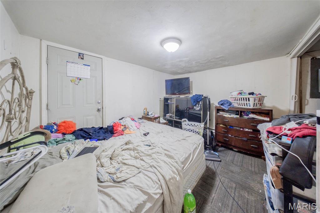 22930 Hardy Lane Property Photo 11