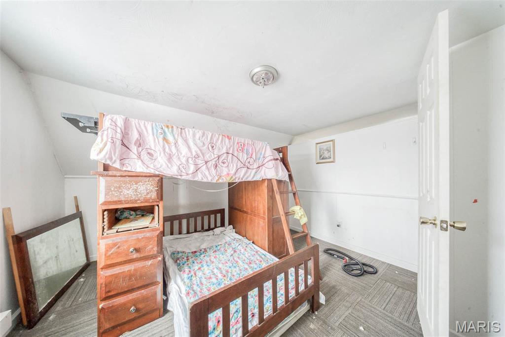 22930 Hardy Lane Property Photo 13