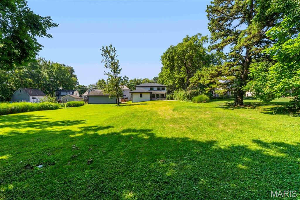 643 Marshall Avenue Property Photo 4