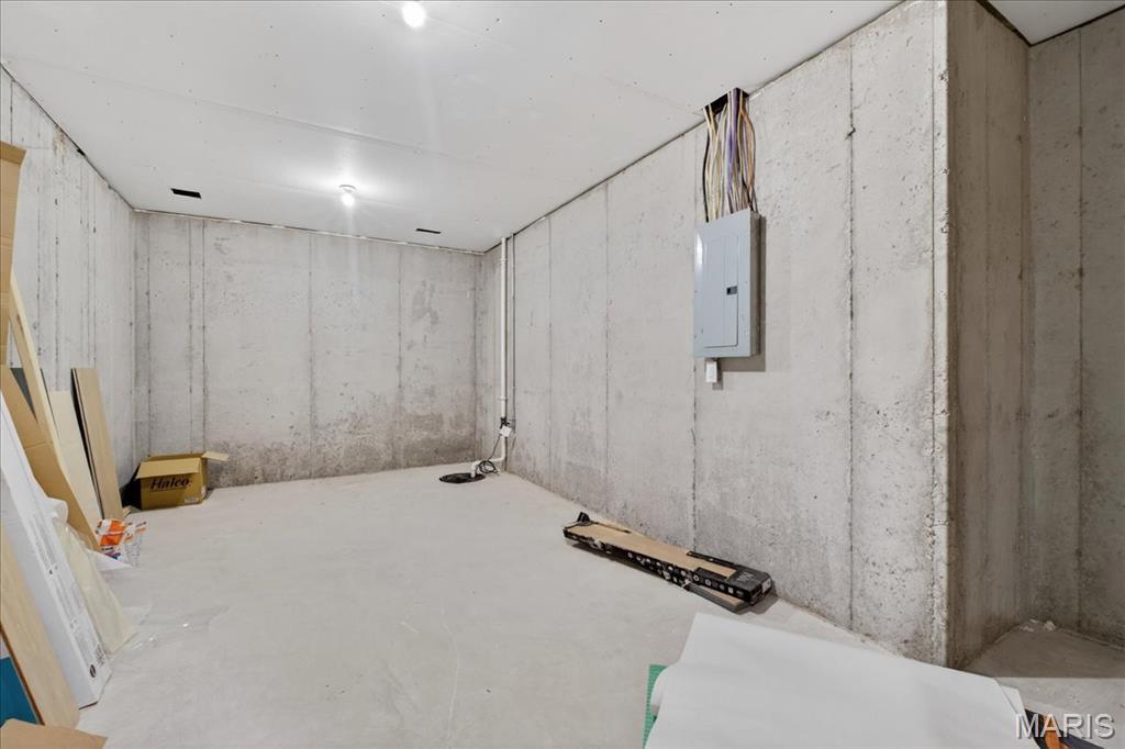643 Marshall Avenue Property Photo 73