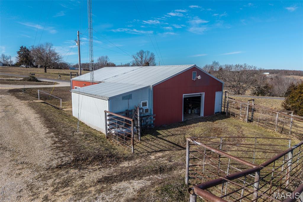 7440 E State Road H Property Photo 1