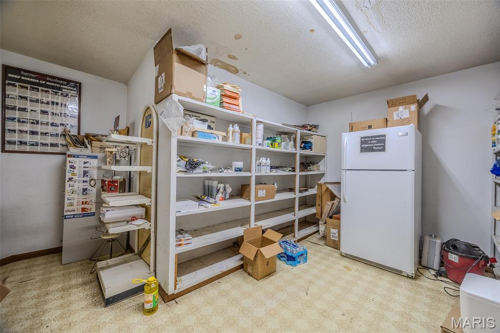 7440 E State Road H Property Photo 14