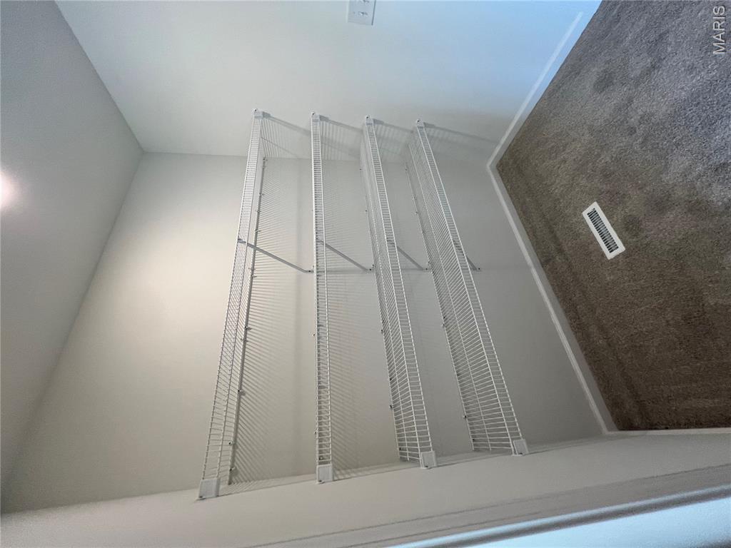 773 Sydney Court Property Photo 15