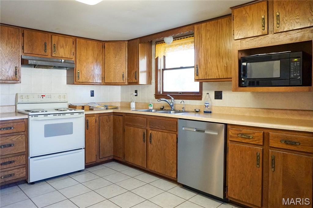 1599 E State Route 72 Property Photo 29
