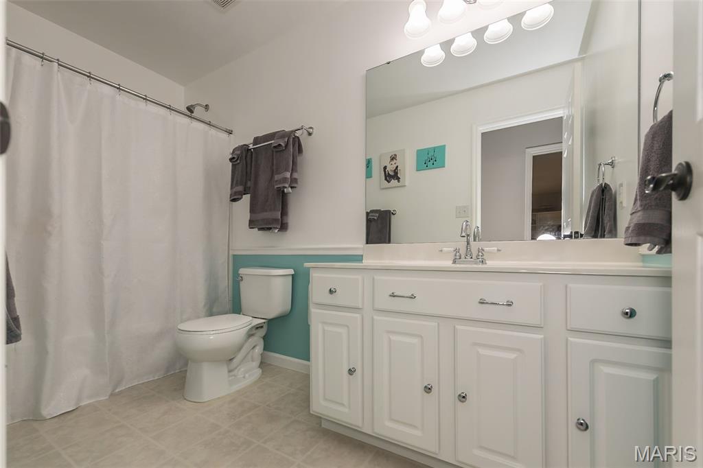2736 Grover Crossing Drive Property Photo 25