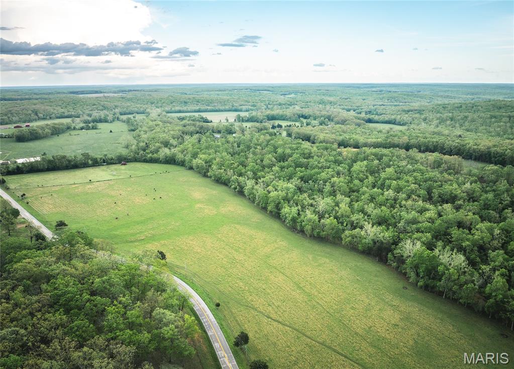 13907 Highway T Property Photo 3
