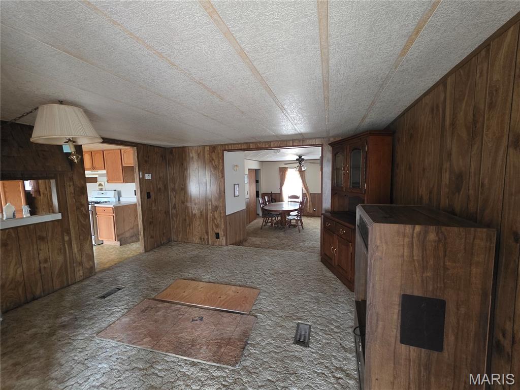 15305 Texas Road Property Photo 34