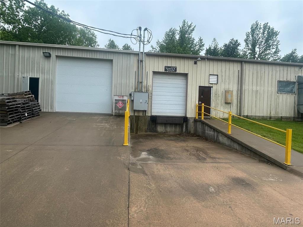 107 E Industrial Drive Property Photo 3