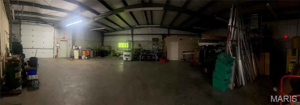 107 E Industrial Drive Property Photo 15