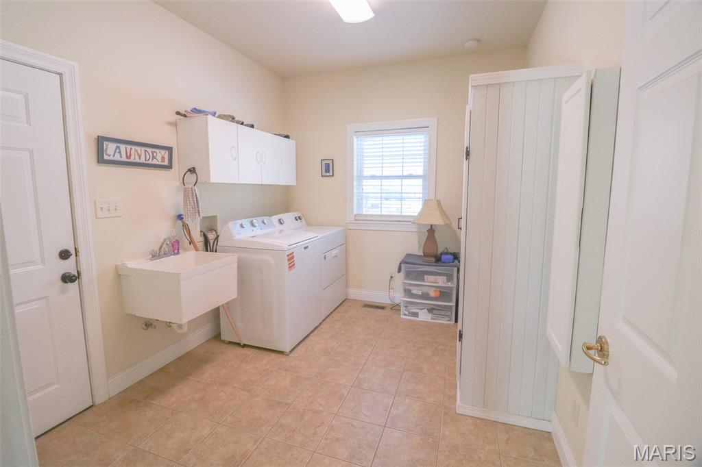 10263 Rosetta Lane Property Photo 16