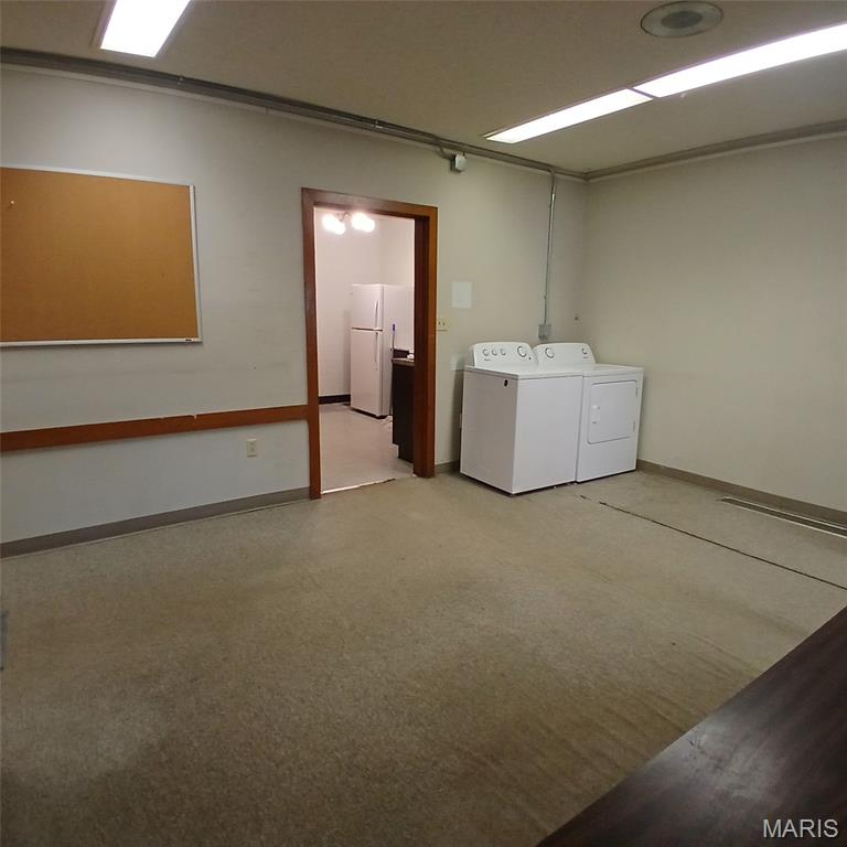 122 N Main Street Property Photo 12