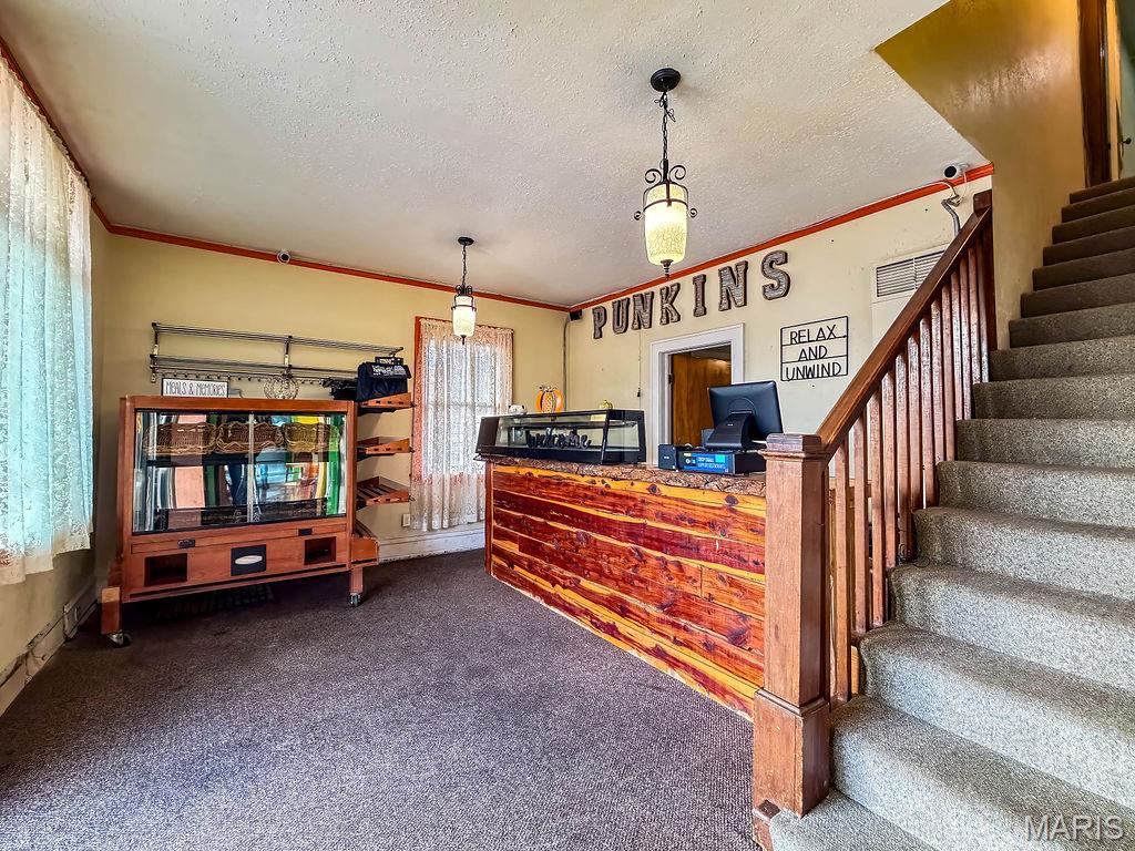 156 S Main Street Property Photo 6